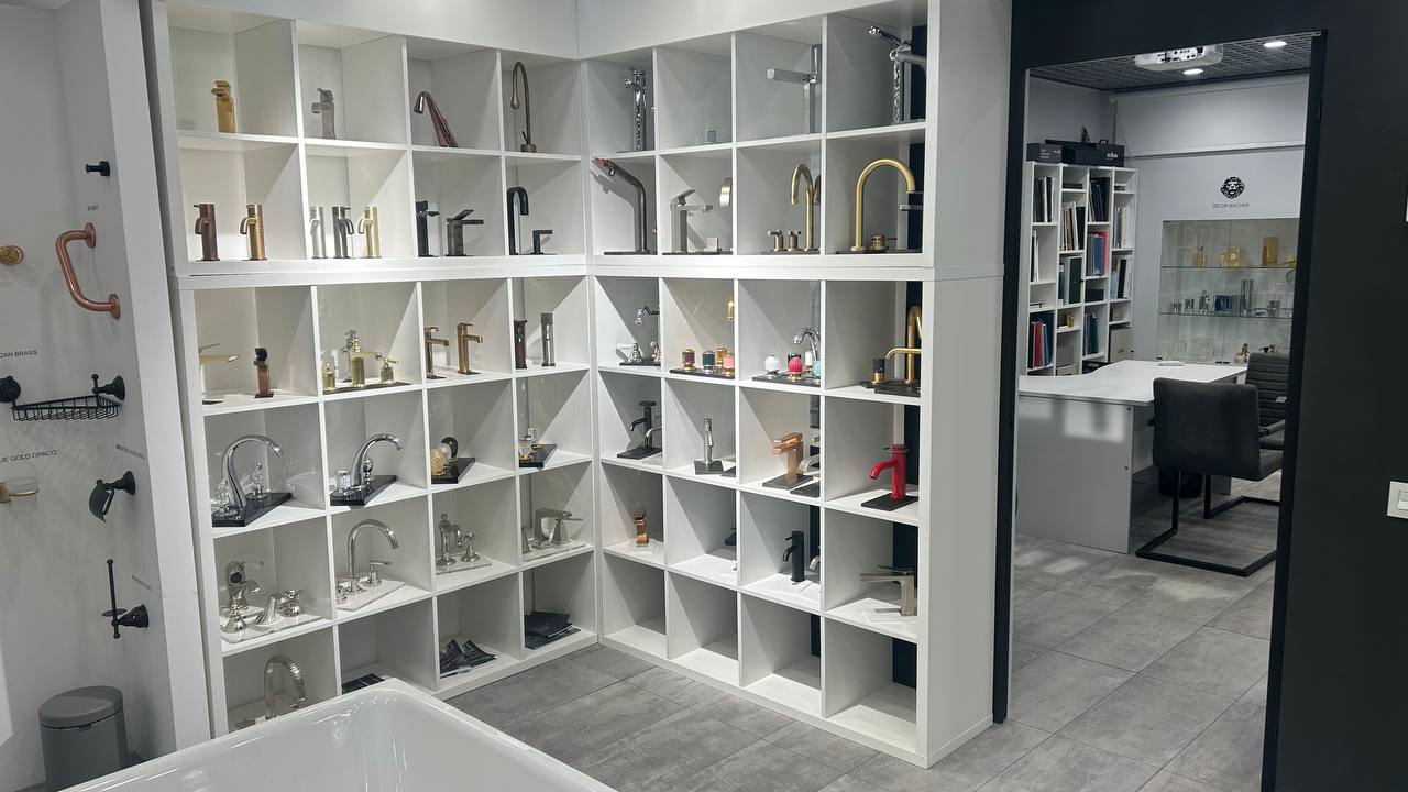 2 этаж смесители