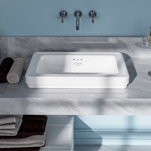 ТРАДИЦИИ И ИЗЫСКАННОСТЬ 