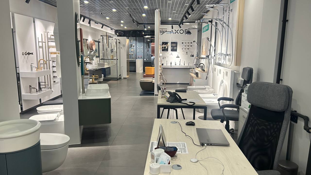 1 этаж начало