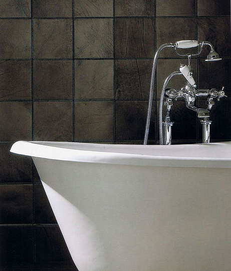 Чугунная ванна Devon&Devon Admiral ножки золото 2MRADMIRALOTDD