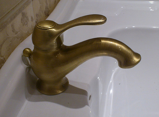 Fima Carlo Frattini Lamp Смеситель для раковины, цвет бронза античная F3301BR