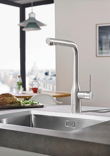 Grohe Essence Смеситель для кухни, цвет: суперсталь 30270DC0