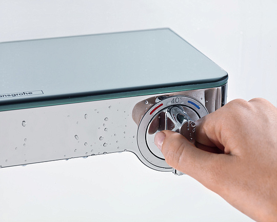 Hansgrohe ShowerTablet Select Термостат для ванны 30 см, излив 19,2 см, цвет: хром/белый 13151400