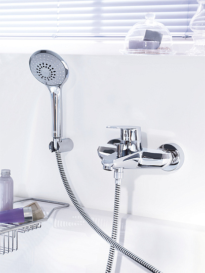 Grohe Eurodisc Cosmopolitan Смеситель для ванны, накладной, с ручным душем, цвет: хром 33395002
