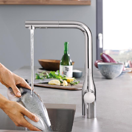 Grohe Essence Смеситель для кухни, выдвижной излив, цвет: хром 30311000