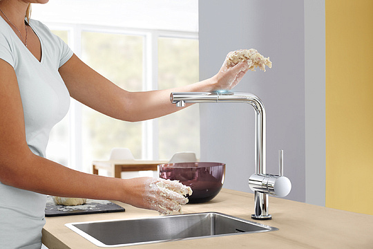 Grohe Minta Touch Смеситель для кухни, с выдвижным изливом, цвет: хром 31360001