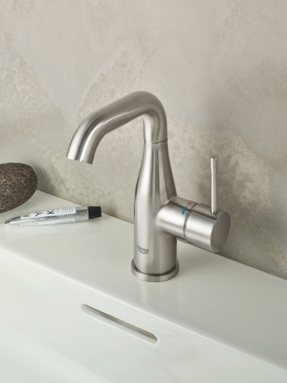 Grohe Essence New Смеситель для раковины высокий, с д/к, высота излива 16 см, цвет: суперсталь 23462DC1