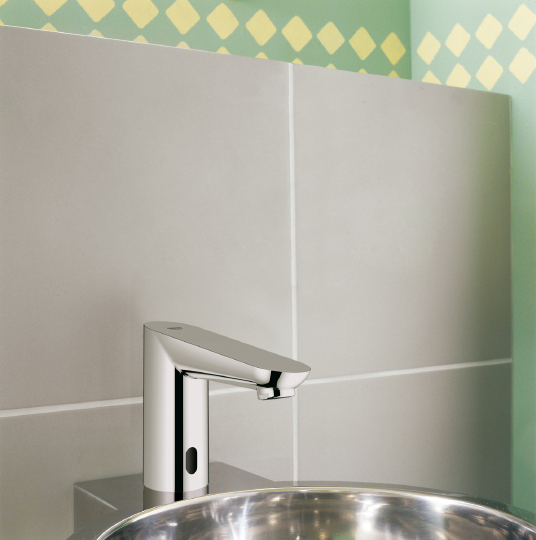 Grohe Euroeco Cosmopolitan E Смеситель для раковины, сенсорный, цвет: хром 36271000