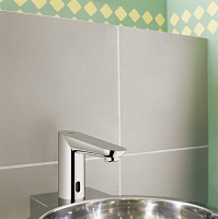 Grohe Euroeco Cosmopolitan E Смеситель для раковины, сенсорный, цвет: хром 36271000