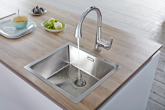 Grohe Zedra Смеситель для кухни, с выдвижным изливом, цвет: хром 32294001