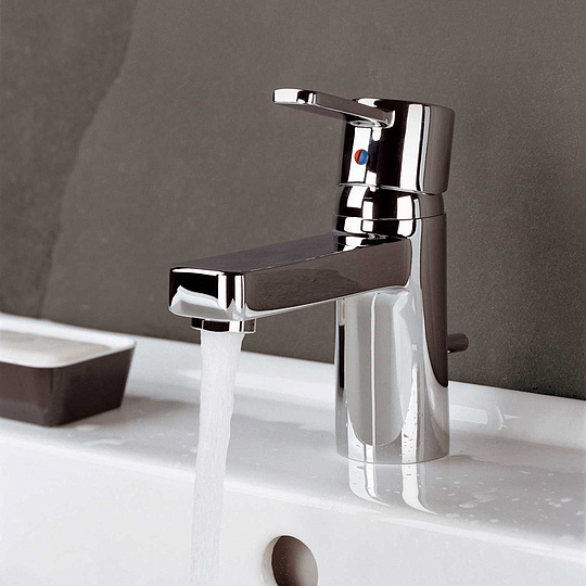 Kludi Zenta Смеситель для раковины, c д/к, длина излива 10,6 см, цвет: хром 382500575