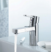 Kludi Zenta Смеситель для раковины, c д/к, длина излива 10,6 см, цвет: хром 382500575