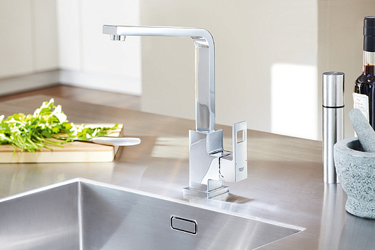 Grohe Eurocube Смеситель для кухни, цвет: хром 31255000