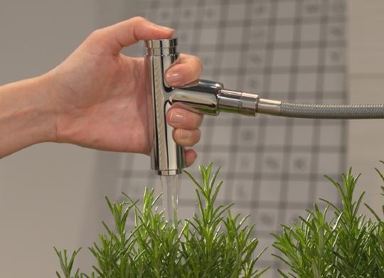 Hansgrohe Metris Смеситель для кухонной мойки, с выдвижным изливом цвет: хром 14820000