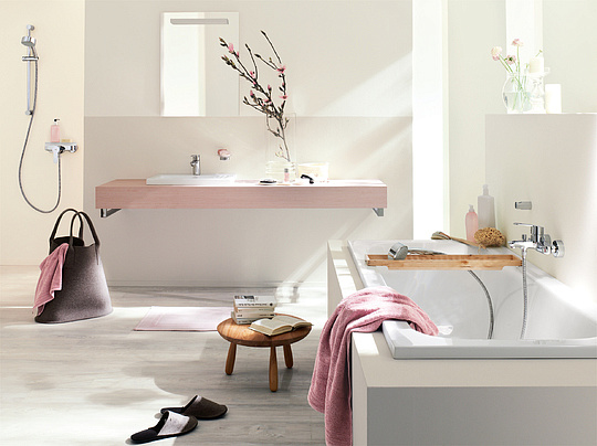 Grohe Eurostyle Cosmopolitan Смеситель для ванны, накладной, цвет: хром 33591002