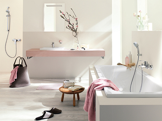 Grohe Eurostyle Cosmopolitan Смеситель для ванны, накладной, цвет: хром 33591002