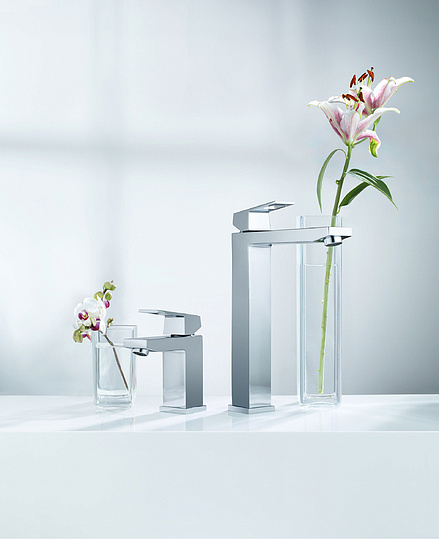 Grohe Eurocube Смеситель для раковины, с д/к, длина излива 9,8 см, цвет: хром 23127000