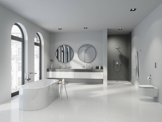 Grohe Plus Смеситель для ванны напольный, с ручным душем и шлангом, цвет: хром 23846003