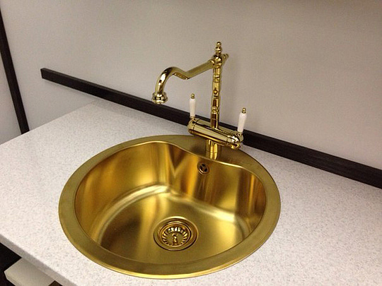 Omoikiri Amagasaki-G Смеситель для кухни с возможностью подключить фильтр, цвет: золото 4994019