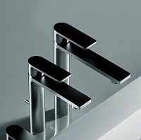 Toto MH Смеситель для раковины, с донным клапаном, цвет: хром DL368