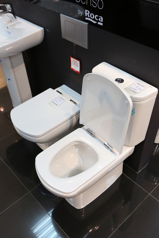 Roca Dama Senso Чаша напольного унитаза 35,5х66 см, без крышки, двойной выпуск, цвет: белый глянец 342517000