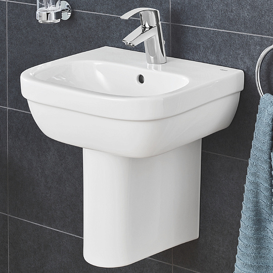 Grohe Euro Ceramic Рукомойник, с переливом, цвет: белый 39324000