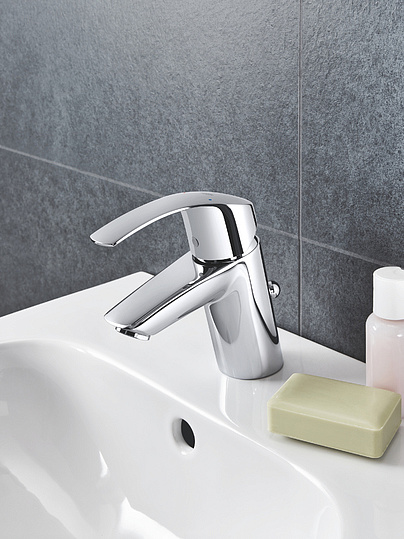 Grohe Euro Ceramic Рукомойник, с переливом, цвет: белый 39324000