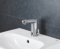 Grohe Euro Ceramic Рукомойник, с переливом, цвет: белый 39324000