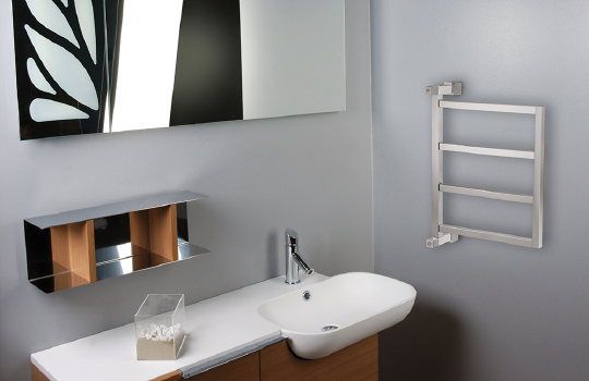 Margaroli Brezza 700 Полотенцесушитель водяной поворотный 43х66h (int 60,5), боковое, цвет: chrome 7004704CRN