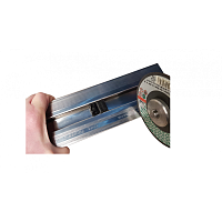 Berges Super Slim Желоб для водостока 83х22h, цвет черный матовый 095054