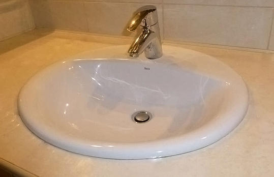 Roca Aloa Раковина встраиваемая сверху 56х47,5 см, без перелива, цвет: белый глянцевый 327865000