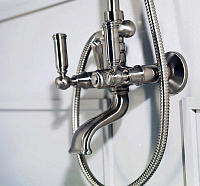 Bossini Liberty Душевая стойка: смеситель, ручной и верхний душ, 1 вид струи, шланг, цвет: chrome L01203.030