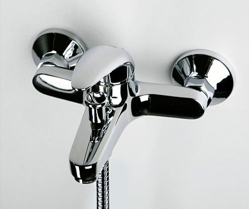 Смеситель Wasserkraft Isen  для ванны с душем 2601