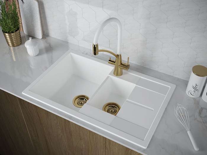 Paulmark Siеgen Смеситель для кухни с гибким изливом, цвет: золото-белый Si213111-GW