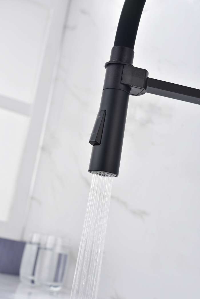 Paulmark Halt Смеситель для кухни высота излива 17 см, цвет: антрацит Ha214021-401