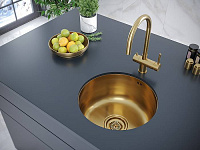 Paulmark Heller Смеситель для кухни высота излива 22,7 см, цвет: брашированное золото He213218-BG