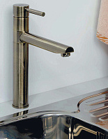 Смеситель Wasserkraft  для кухонной мойки, светлая бронза A8137