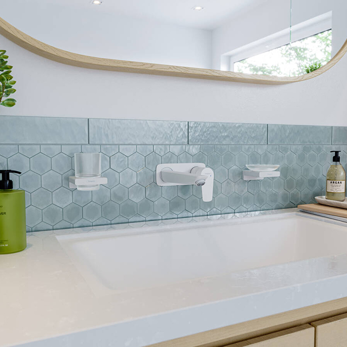 Hansgrohe AddStoris Мыльница подвесная со стеклянной чашей, латунь цвет: белый 41746700