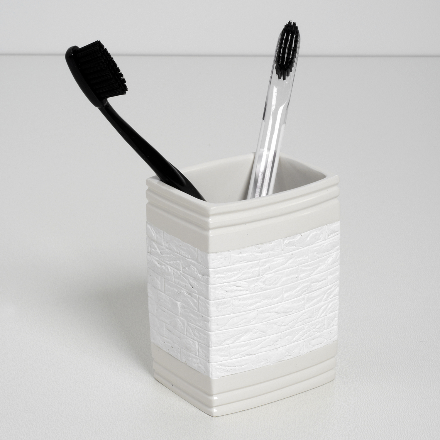 Wasserkraft K-4700 Стакан для зубных щеток настольный, композит, цвет: белый K-4728
