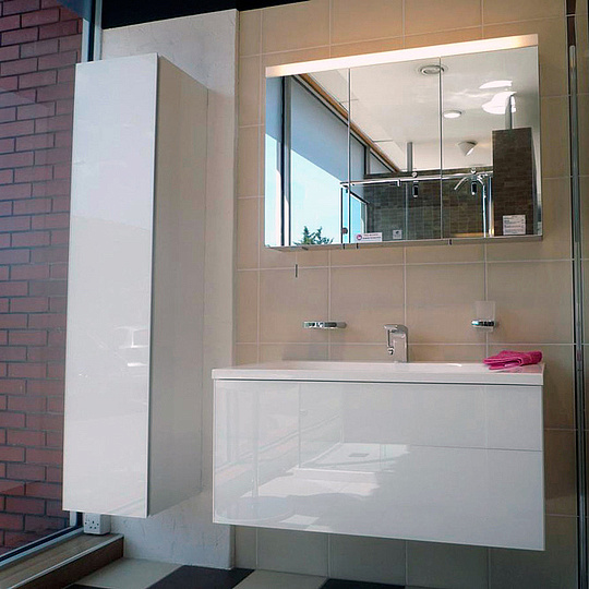 Keuco Royal Reflex Шкаф-пенал L, подвесная 35x33,5x167h см, цвет: белый 34030 210001