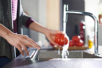 Hansgrohe C71 Кухонная мойка встраиваемая 1 чаша, смеситель, система слива 55x50 см, цвет: хром 43201000