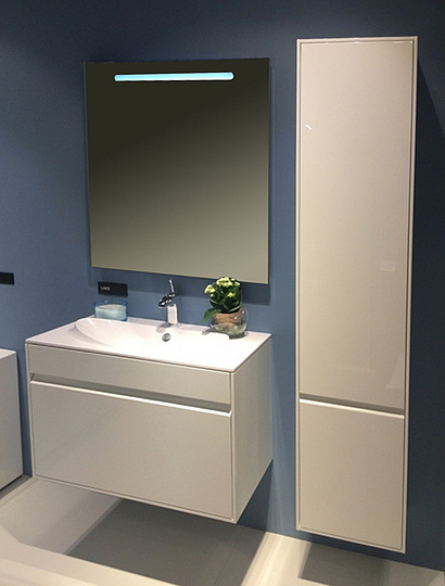 Roca Laks R Шкаф-пенал 37,5х168h см, подвесной, с 2мя дверцами, правый, цвет: белый глянцевый ZRU9302802