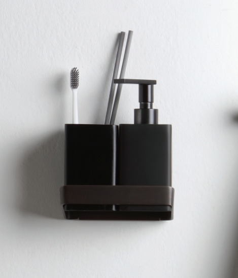 Bertocci Fly Дозатор для жидкого мыла, настольный, композитная колба, цвет: черный 149 1529 0800