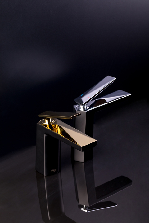 Boheme Venturo Смеситель для раковины без донного клапана, длина излива 14,1 см, цвет: gold 381