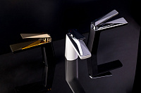 Boheme Venturo Смеситель для раковины без донного клапана, длина излива 14,1 см, цвет: gold 381