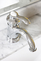 Смеситель Jacob Delafon Fairfax  для раковины E72090-CP