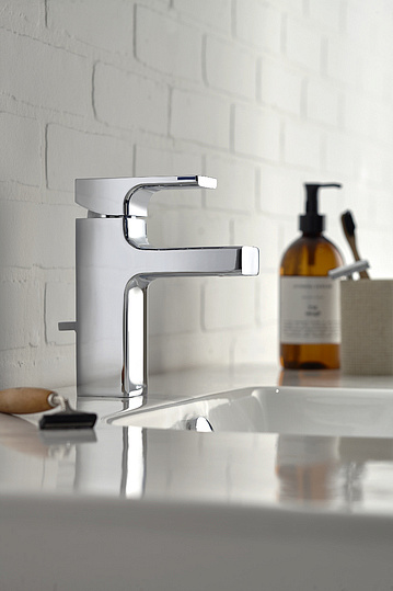 Смеситель Jacob Delafon Strayt  для раковины E37327-CP