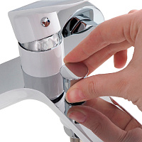 Iddis Calipso Смеситель для ванны и душа, настенный, цвет: белый CALSB00i02WA