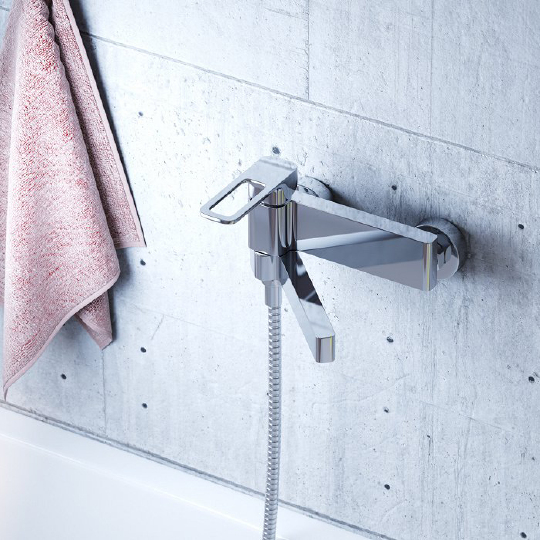 Iddis Slide Смеситель для ванны и душа, настенный, цвет: хром SLISB00i02WA