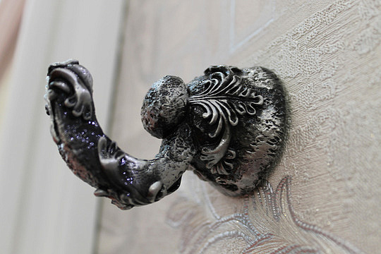 Art&Max Sculpture Крючок одинарный, цвет: серебро AM-B-0682-T